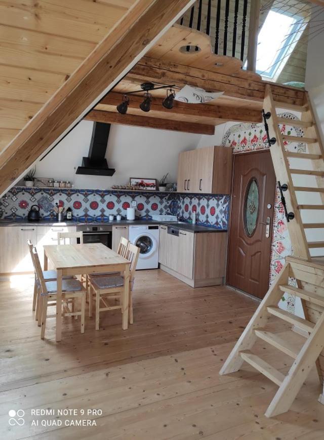Art-House 4 Attic Apartment ジェチーン エクステリア 写真