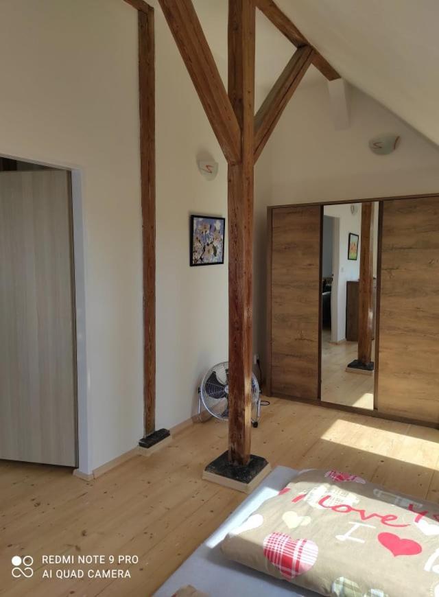Art-House 4 Attic Apartment ジェチーン エクステリア 写真